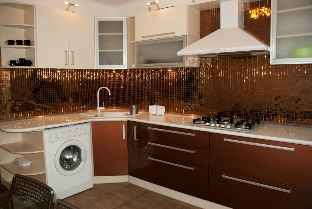 Apartment On Akademika Lazarenka 48A Лвив Екстериор снимка